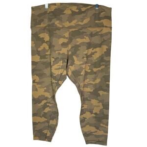 Lululemon Plus Size Camouflage Crop Leggings